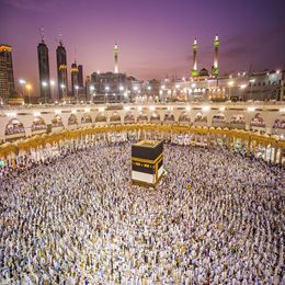 Economy Umrah Package 10 Nights