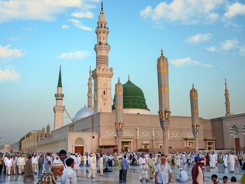 Premium Umrah Package 10 Nights